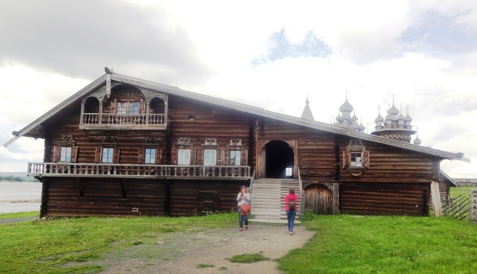 Дом Ошевнева из деревни Ошевнево.