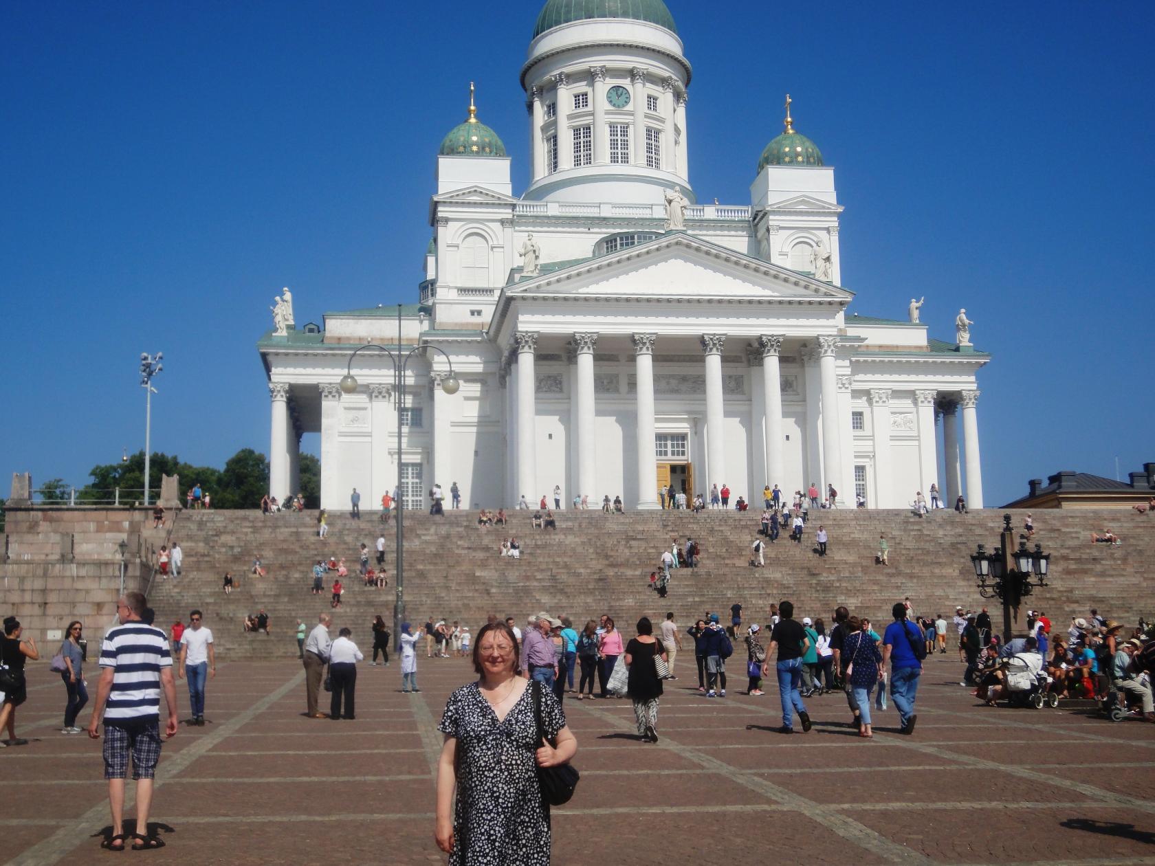 Хельсинки. Кафедральный собор на Сенатской площади.