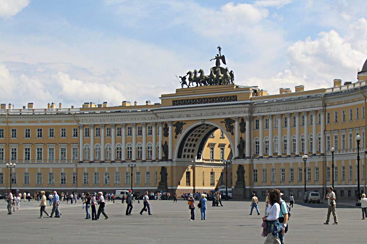 Дворецкая площадь в санкт петербурге